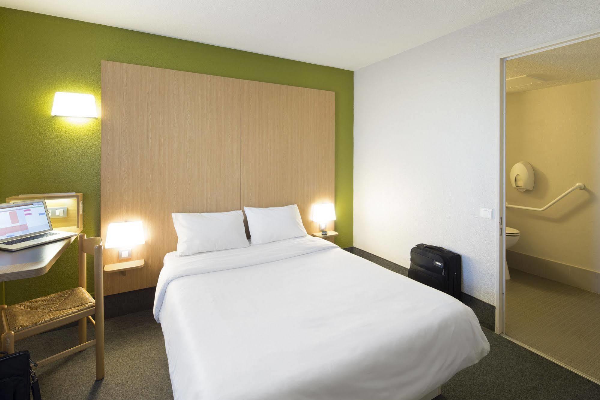 B&B Hotel Strasbourg Sud Όστβαλντ Εξωτερικό φωτογραφία